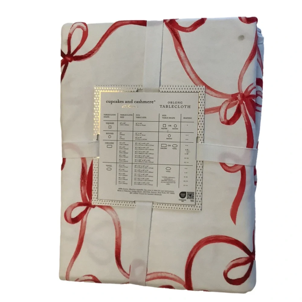 Cupcakes And Cashmere Holiday Ribbons Tablecloth New